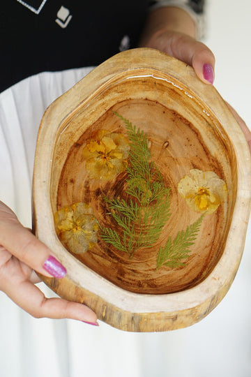 Handcrafted Multifunctional Tray Featuring Pansy Flowers & Ferns